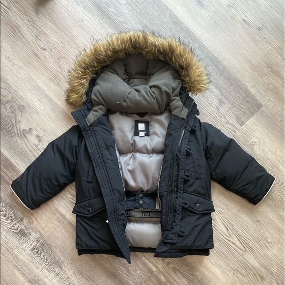 Baby Gap parka size 3T - Picture 9 of 9